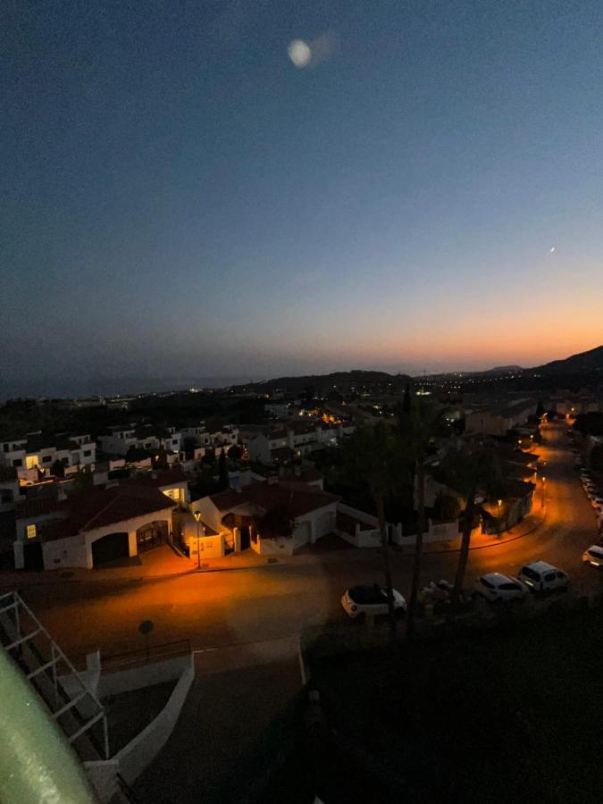Atico Apartment Malaga Bagian luar foto