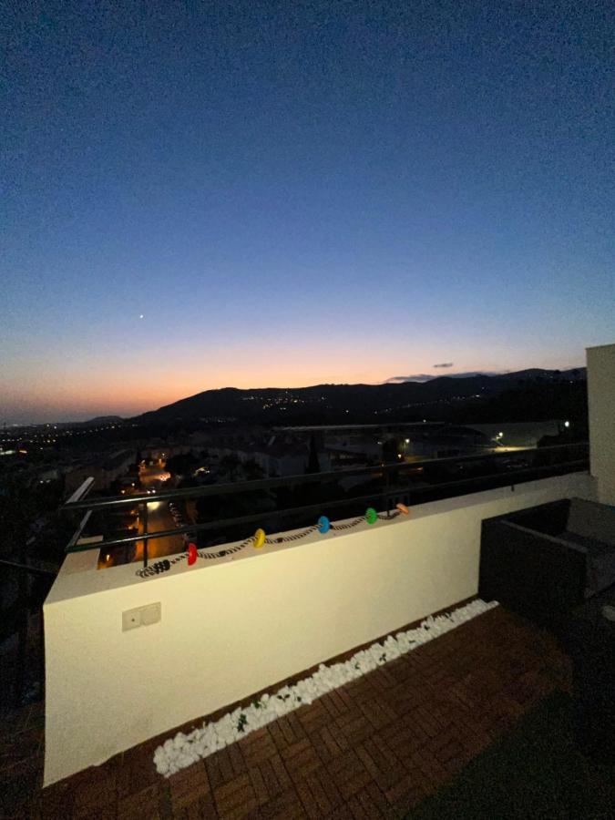 Atico Apartment Malaga Bagian luar foto